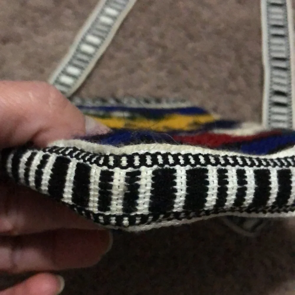 Vintage Guatemalan Woven Wool Bag-Zip Top-EUC-Crossbody Style